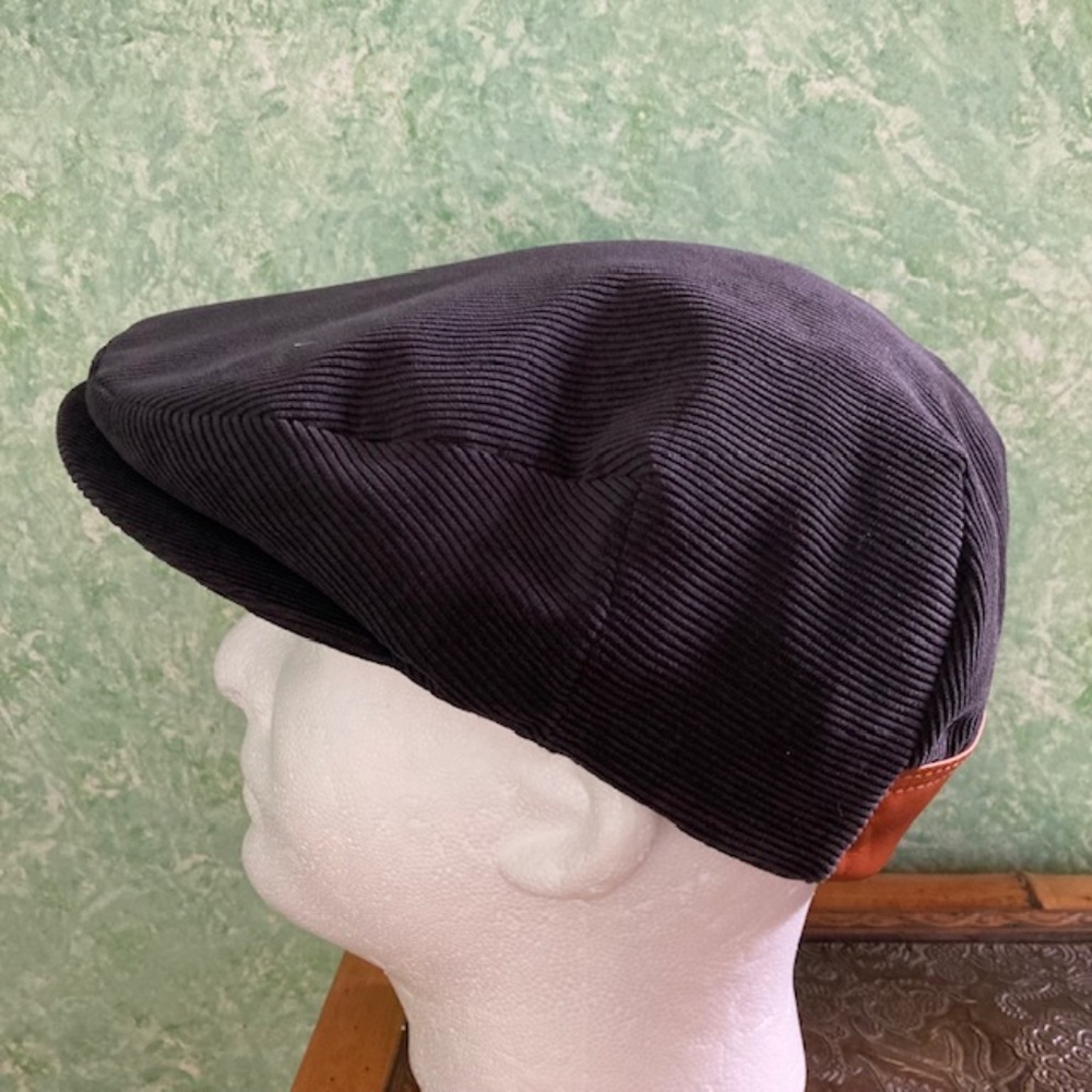 SCALA men’s cabbie hat